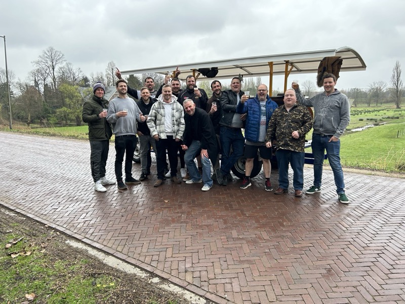 Beer bike group in Utrecht